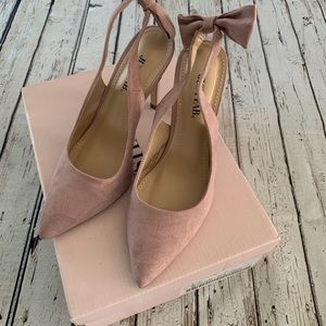 Blush sling back heels